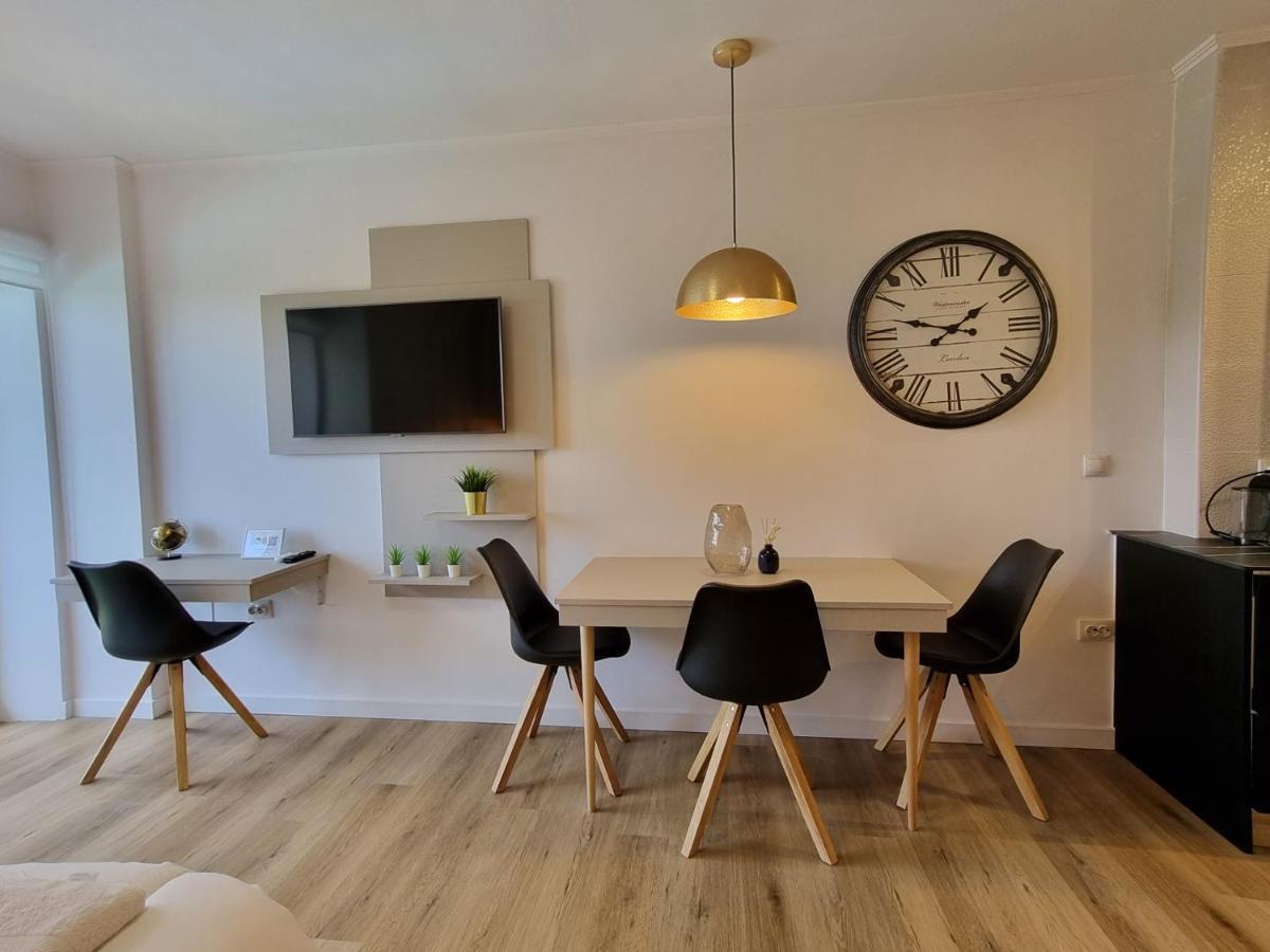 Jupiter. Moderno Estudio. Vistas Al Mar Y Montana Benalmadena Ngoại thất bức ảnh