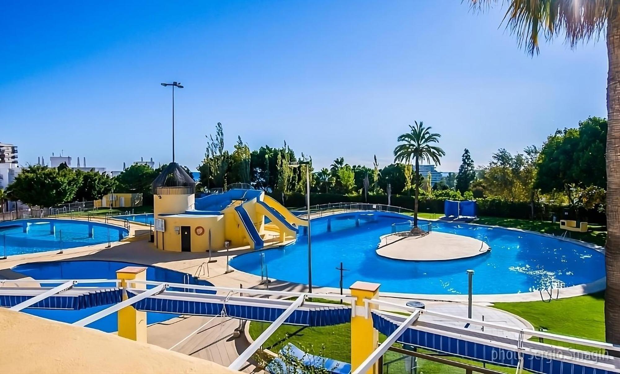 Jupiter. Moderno Estudio. Vistas Al Mar Y Montana Benalmadena Ngoại thất bức ảnh