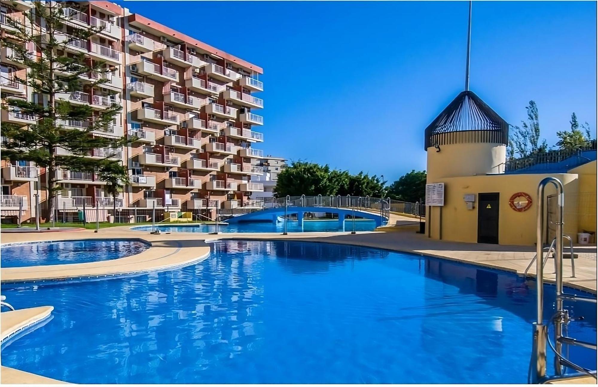Jupiter. Moderno Estudio. Vistas Al Mar Y Montana Benalmadena Ngoại thất bức ảnh