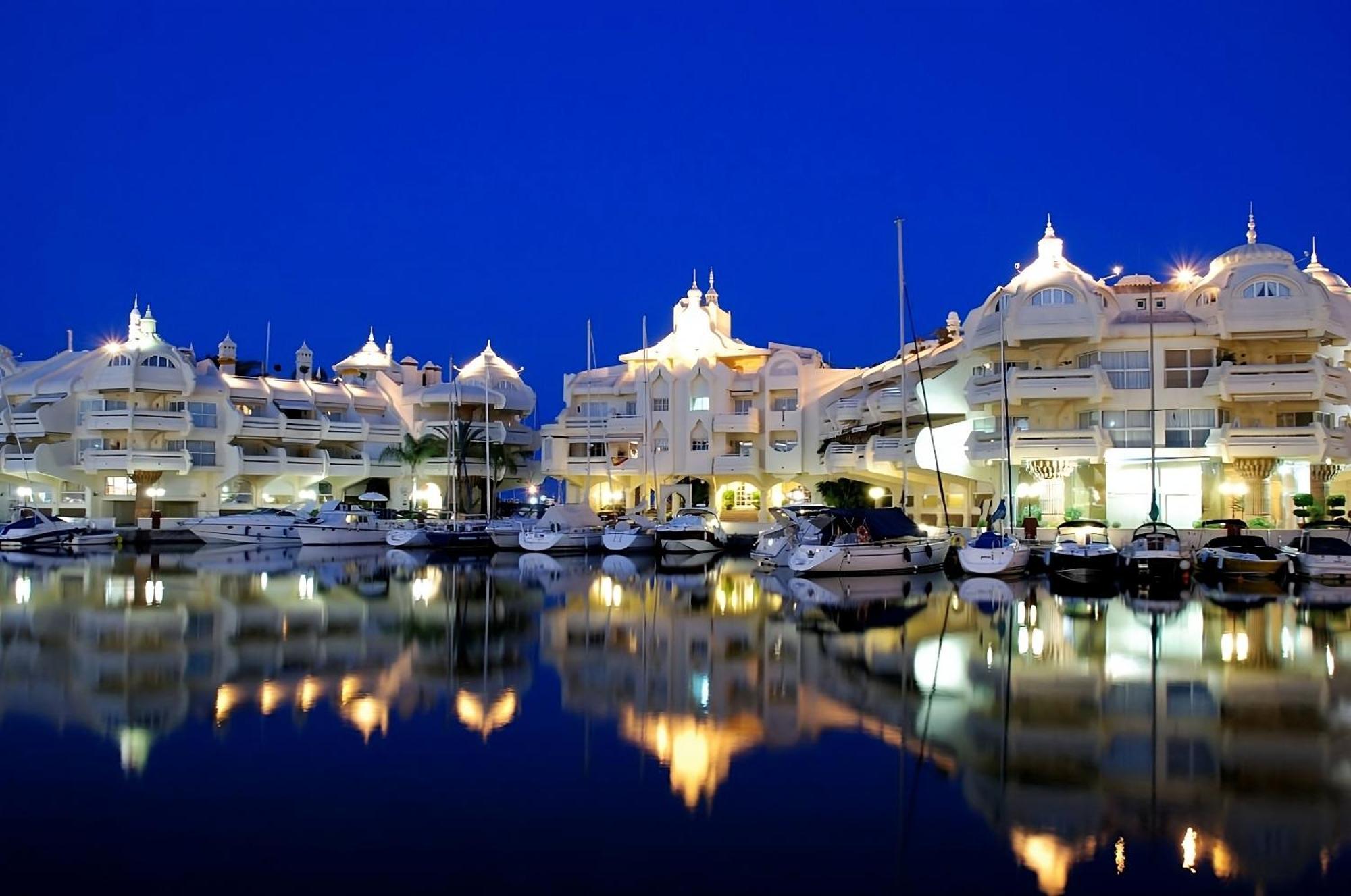 Jupiter. Moderno Estudio. Vistas Al Mar Y Montana Benalmadena Ngoại thất bức ảnh